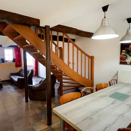 Spacious Holiday In La Reid With Terrace And Garden Tatil Evi *