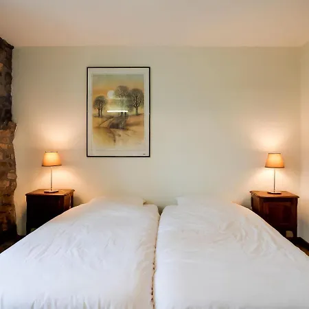 別荘 Spacious Holiday In La Reid With Terrace And Garden